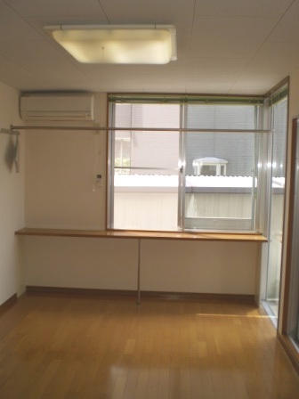 アベニュー中桜田   202